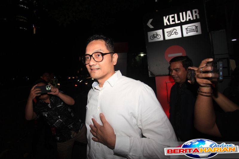 kpk minta keterangan tiga pegawai kemenag di penyelidikan kuota haji