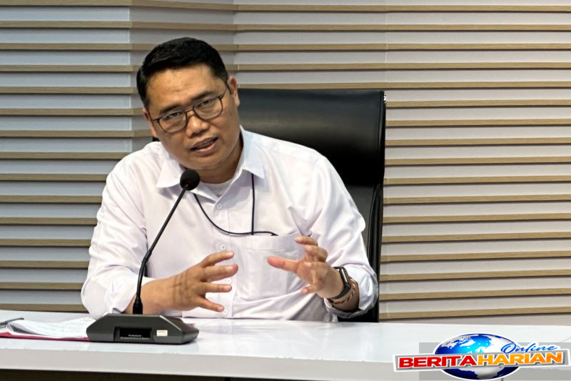 kpk usut dugaan praktik pemerasan saat tka melewati imigrasi