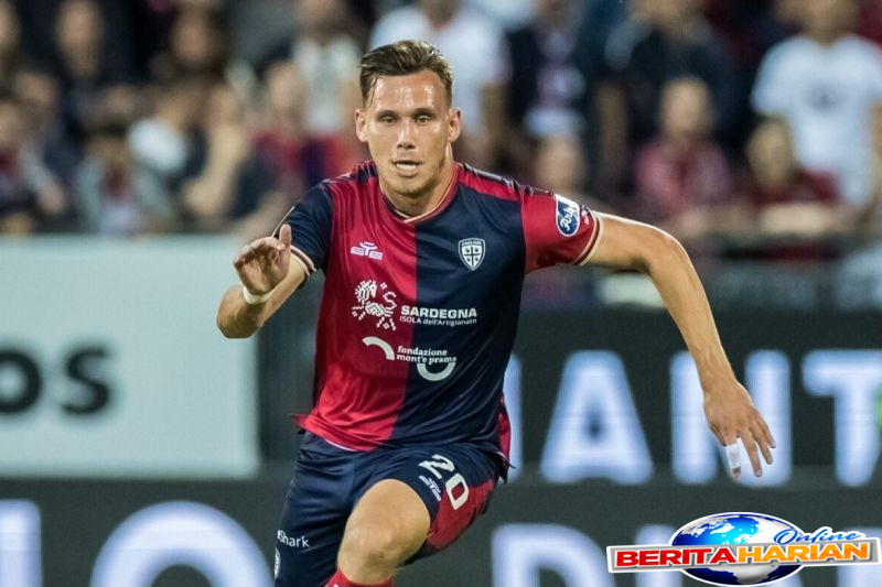 oxford united dikabarkan rekrut nik prelec dari cagliari
