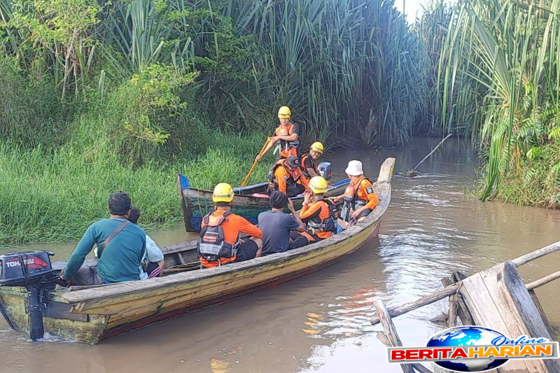 pemancing diterkam buaya di sungai menduk bangka diseret ke dalam air