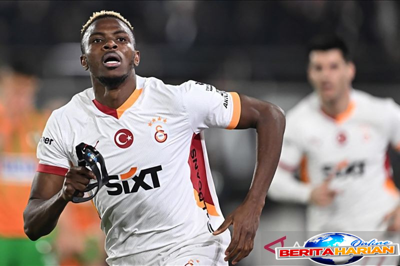 Victor Osimhen dari Napoli Resmi Berlabuh ke Galatasaray 1 penyerang napoli victor osimhen resmi pindah ke galatasaray